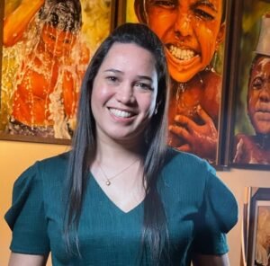 ARTE-DE-PINTAR-TELA-EM-FLOR Curso online de Desenho